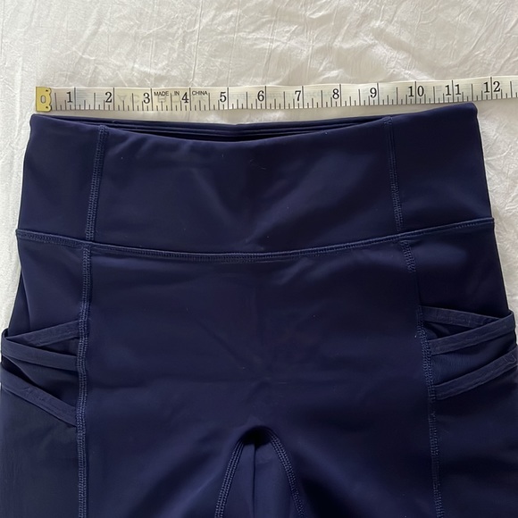 Fabletics Motion365 Biker Shorts - Picture 4 of 8